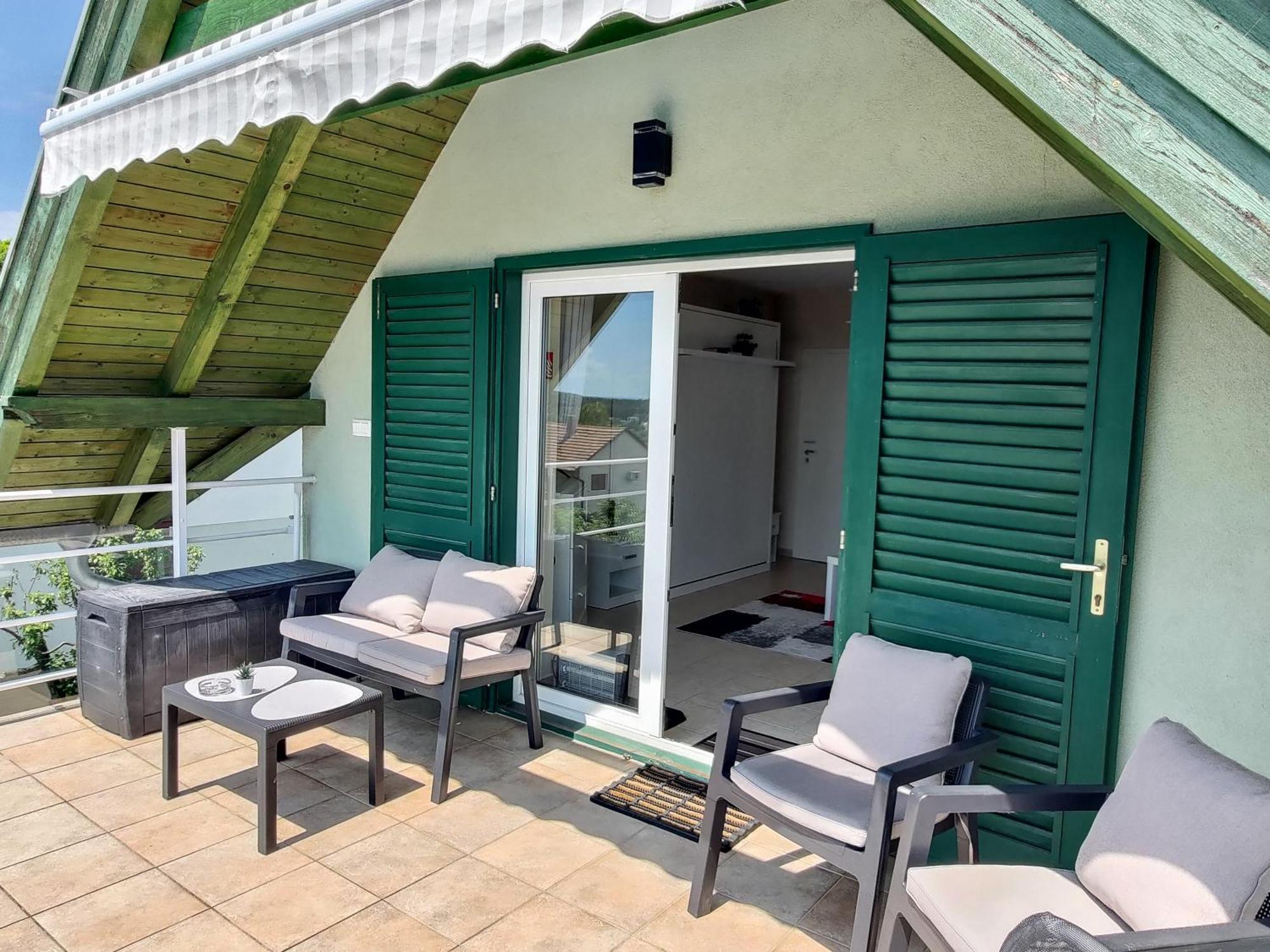 Fuegefa Apartman Balatonalmadi Exterior photo