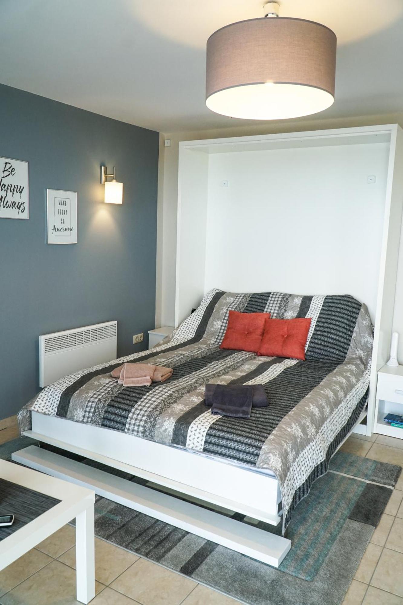 Fuegefa Apartman Balatonalmadi Exterior photo