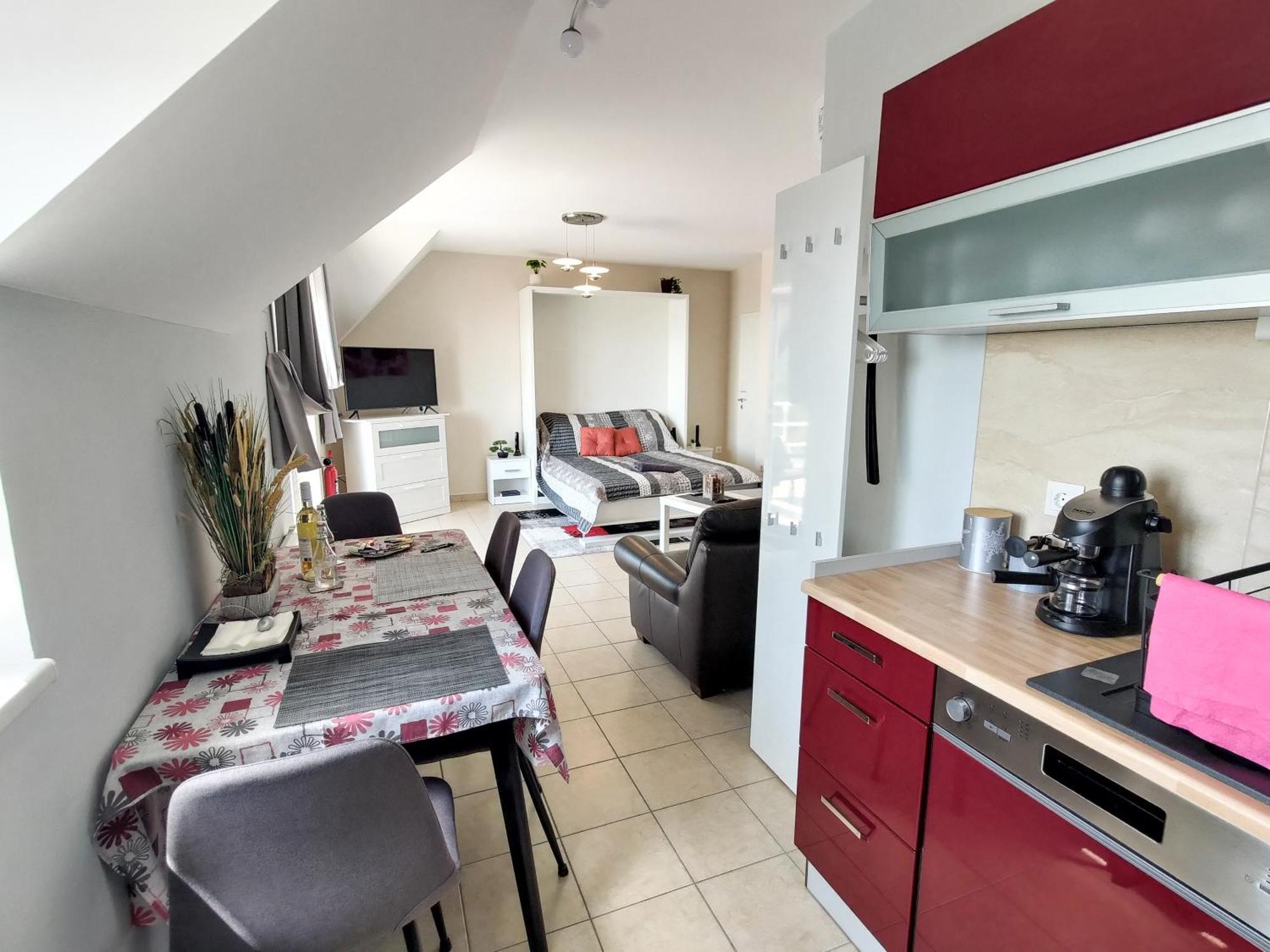 Fuegefa Apartman Balatonalmadi Exterior photo